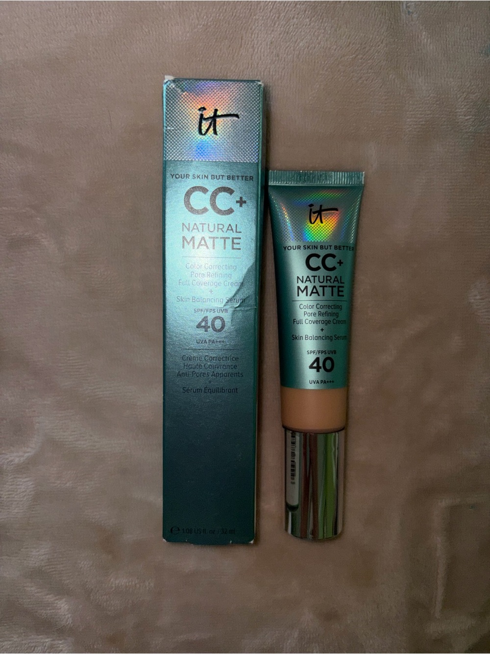 IT Cosmetics CC Natural Matte Color Correcting Pore Refining Full Coverage Cream
